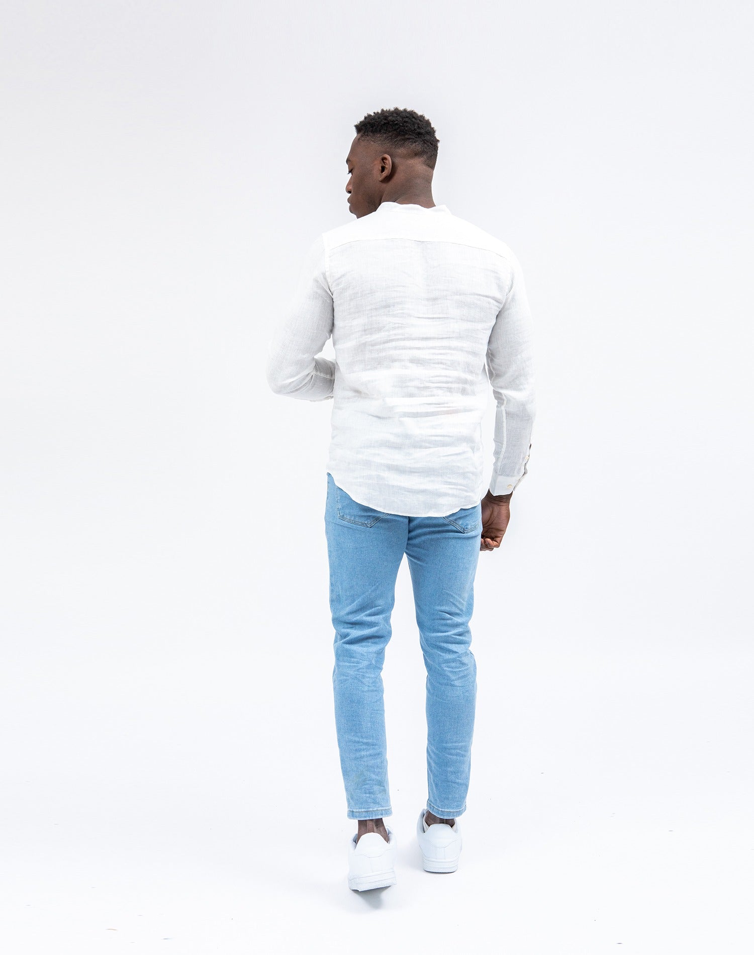 Camisa polera de lino blanca cuello mao básicoCamisas manga largaBlancoS