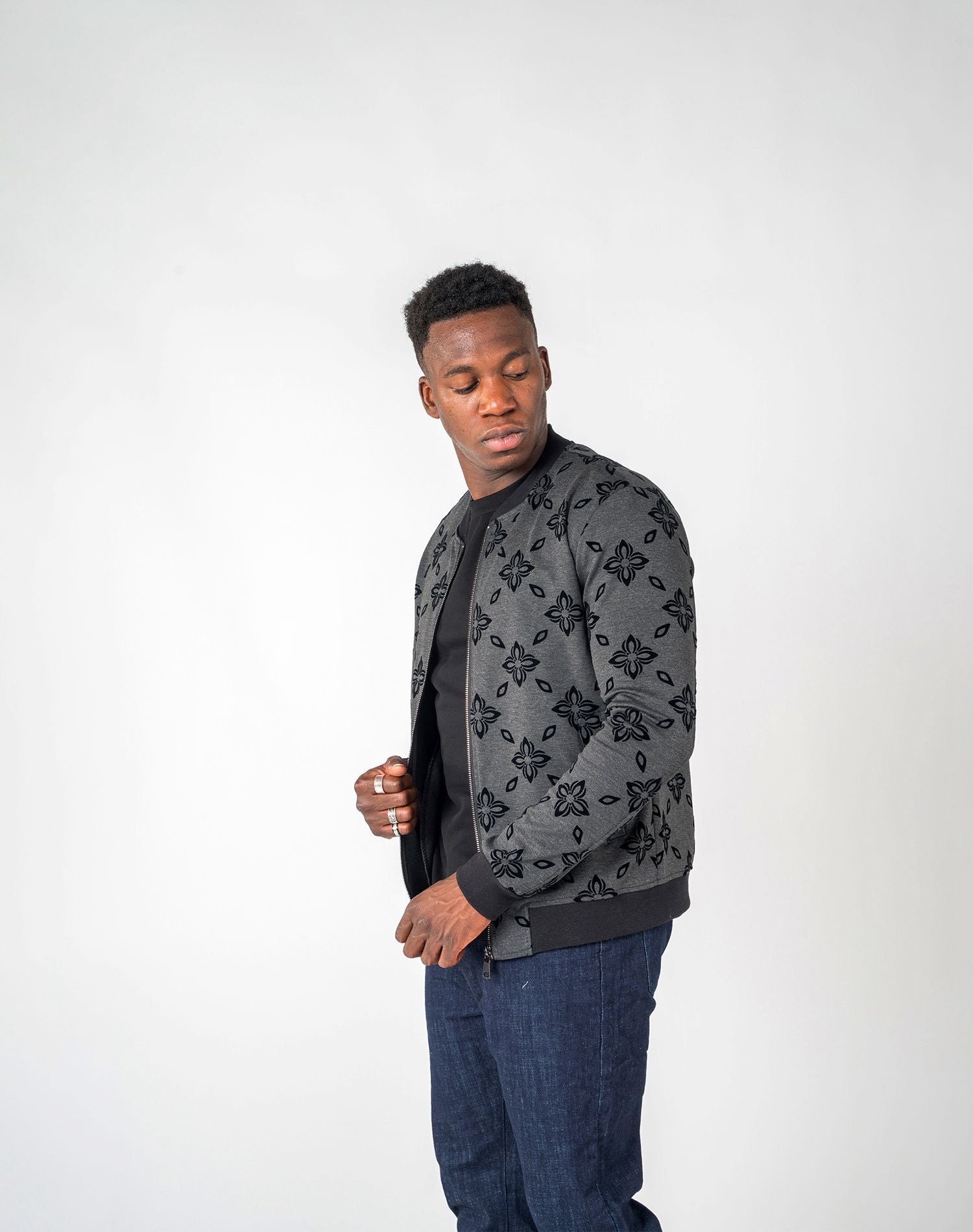 Chaqueta bomber de hombre jacquard flocado de estrellasAbrigos / ChaquetasGrisS