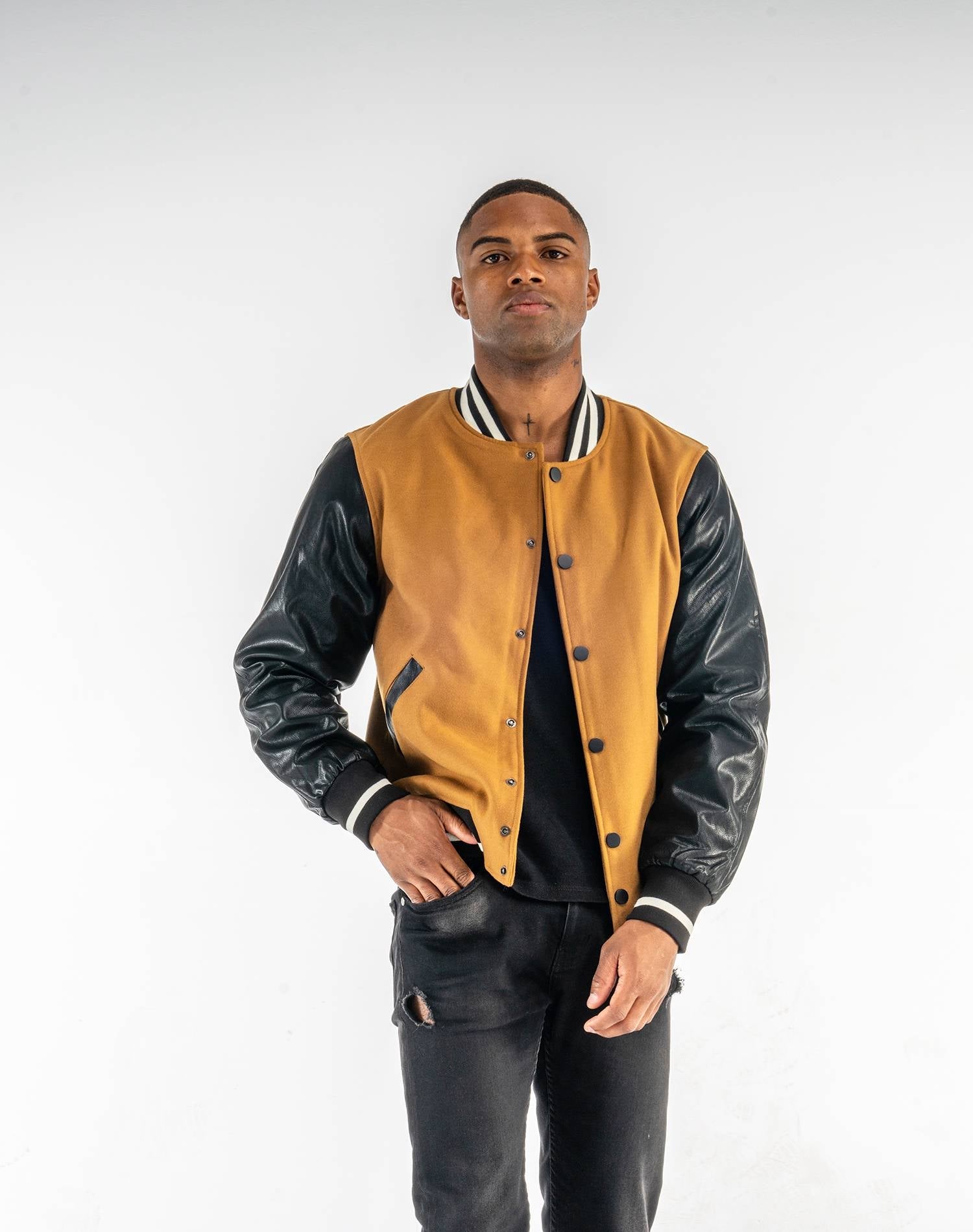 Chaqueta bomber de paño con manga de polipiel para hombreAbrigos / ChaquetasCamelS