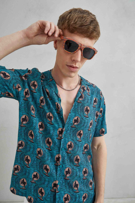camisa hawaiana hombre azul turquesa estampado ventilador retro