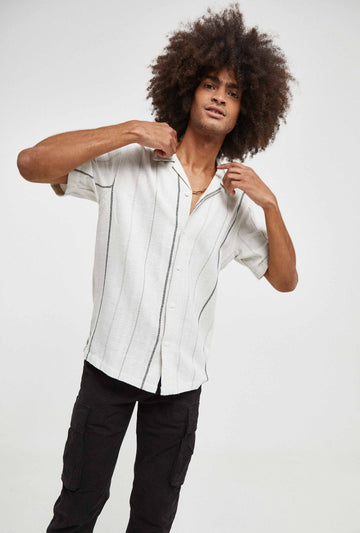 Camisa de rayas con estructura en algodón regular fit | Imperio