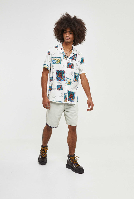 Camisa hawaiana blanca y negra de postales de carta