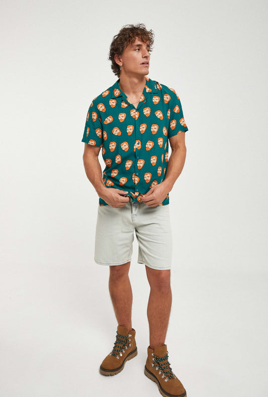 Camisa hawaiana verde con estampandos de van gogh