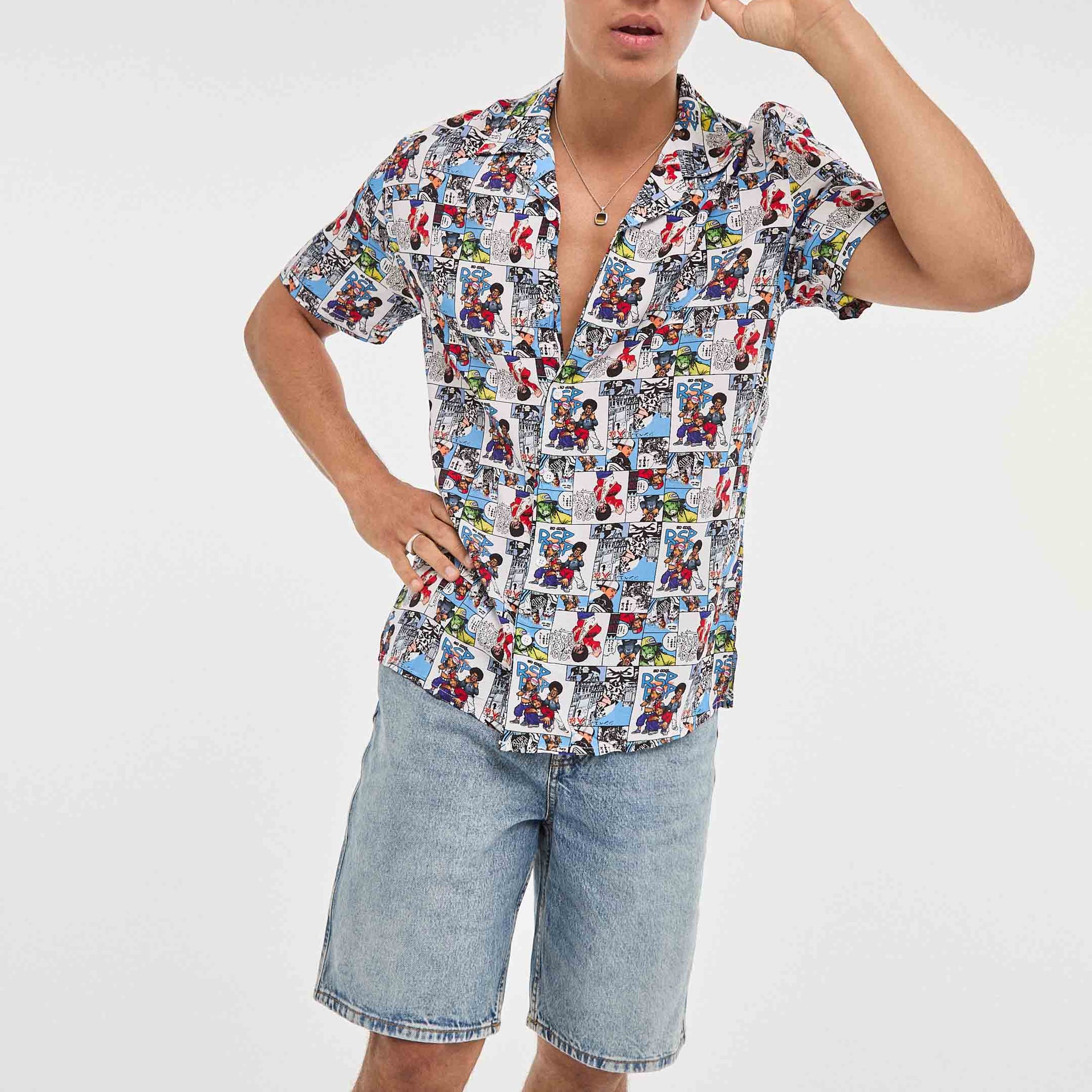 Camisa hawaiana azul de comics