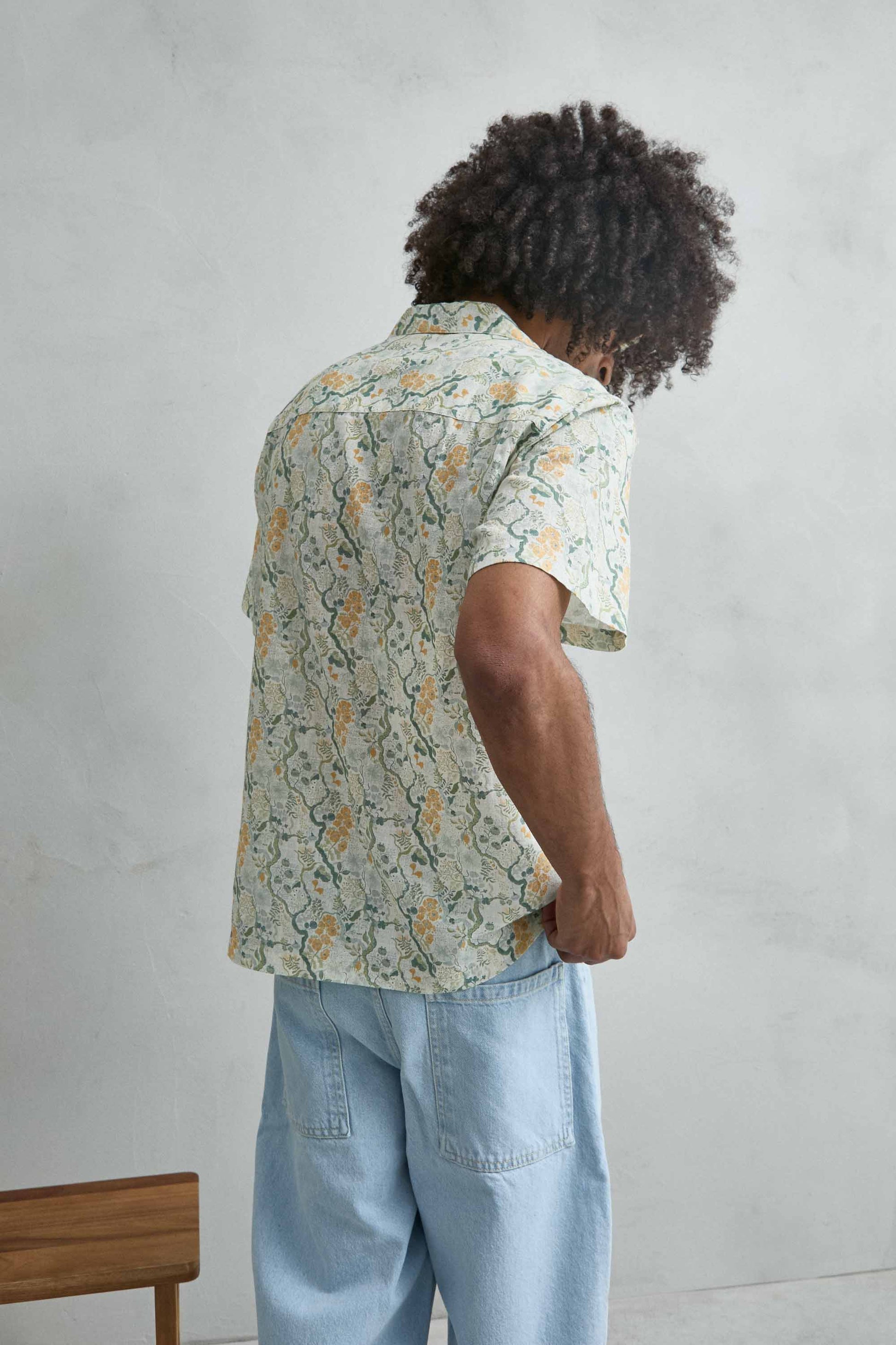 Tela 100% algodón camisa hawaiana blanca