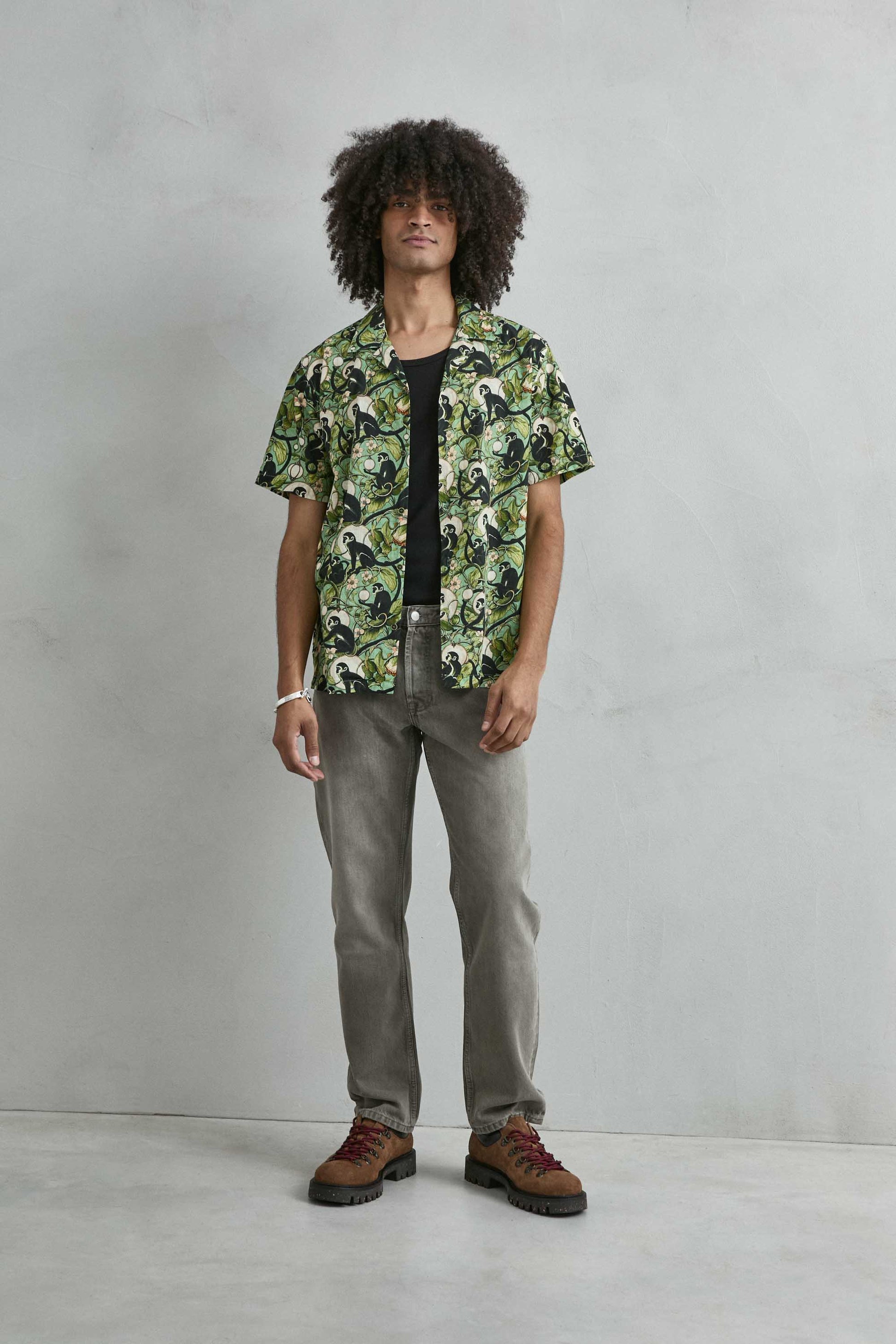 Camisa hawaiana verde manga corta 100% algodón