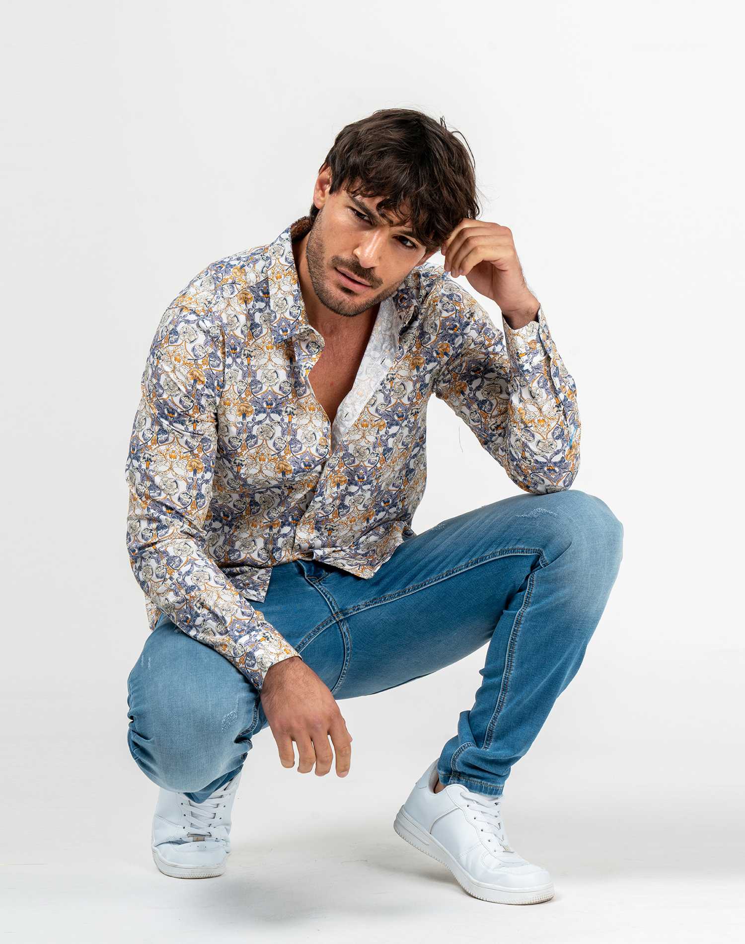 Camisa manga larga de flores para hombreCamisas manga largaBlancoS