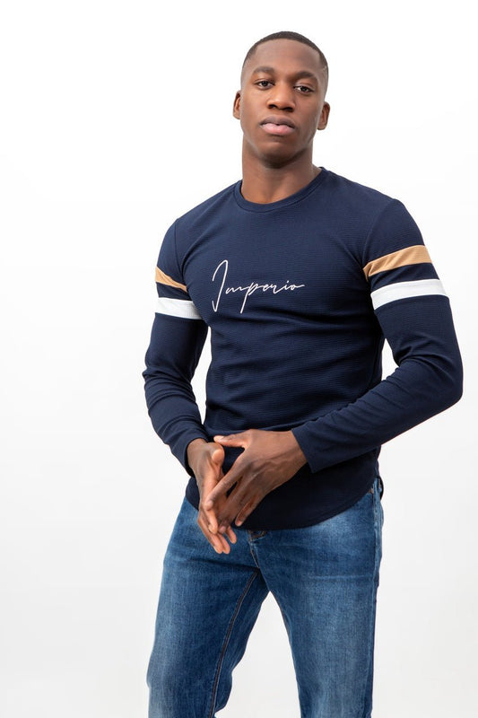 Camiseta azul con imperio bordadoCamisetas manga largaAzul marinoS