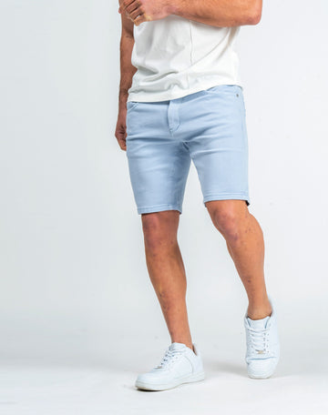 Bermuda vaquera azul celeste skinny fit básica