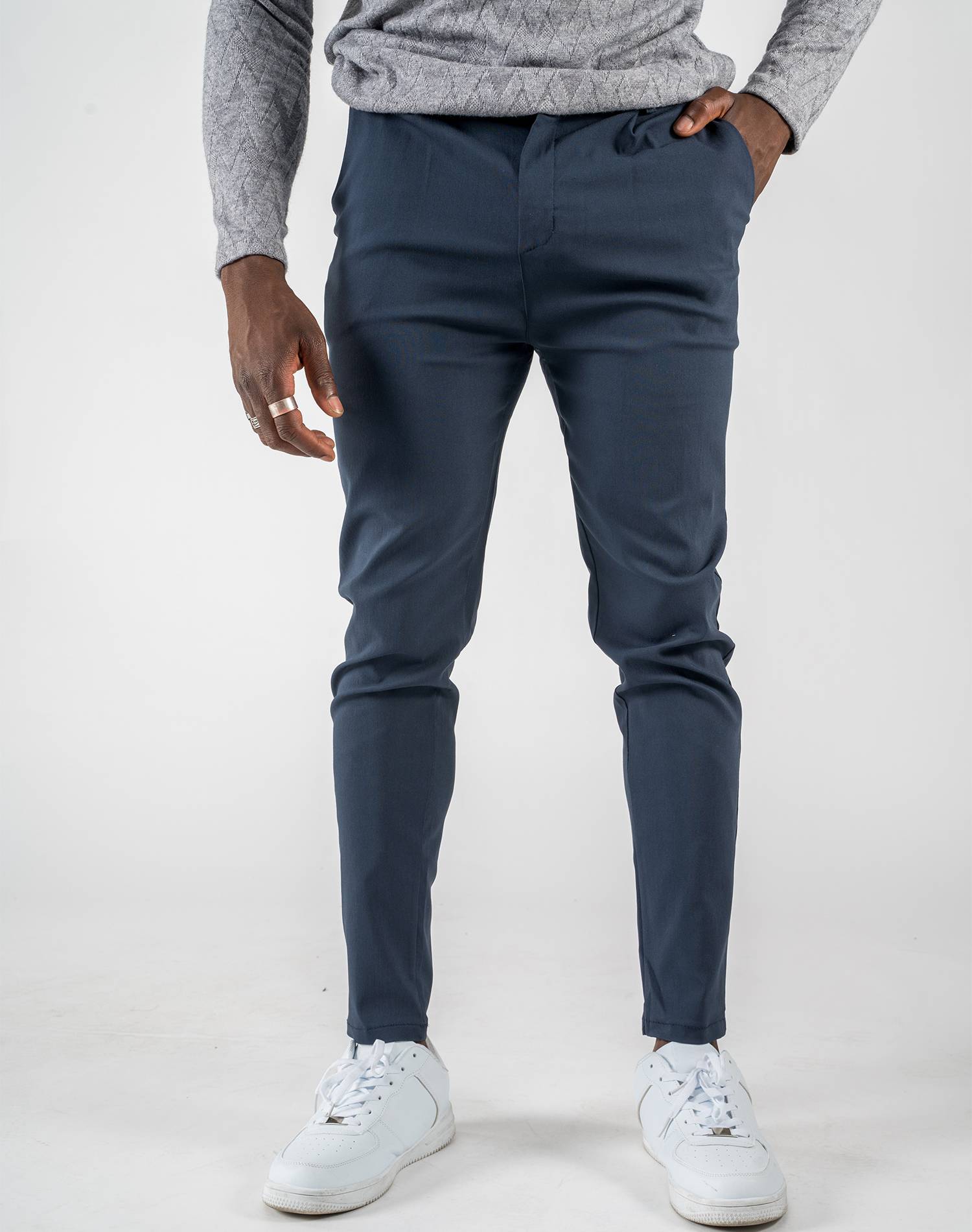 Pantalón chino skinny fit elastizadaPantalones largosAzulS