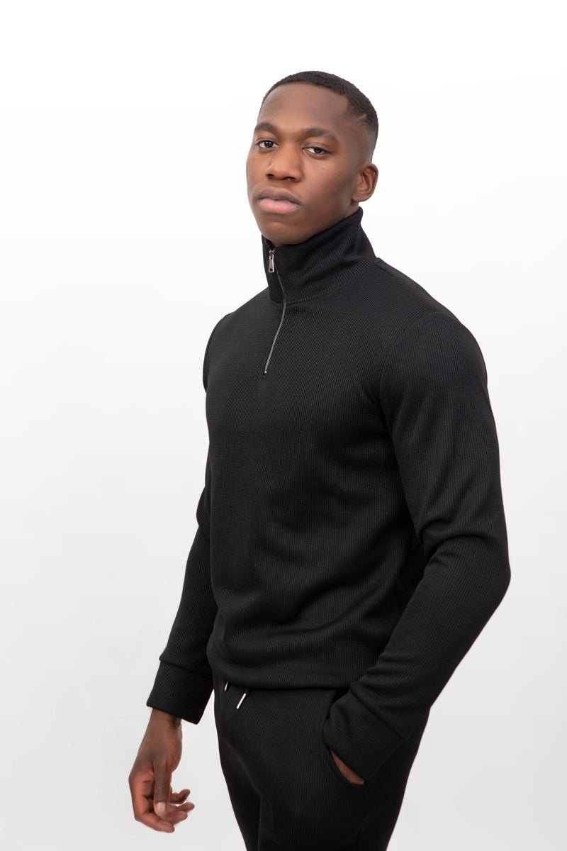 Sudadera negra cuello zipSudaderasNegroS